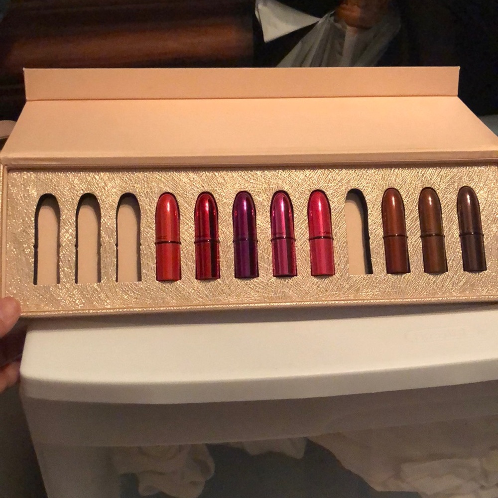 Mac mini lipsticks